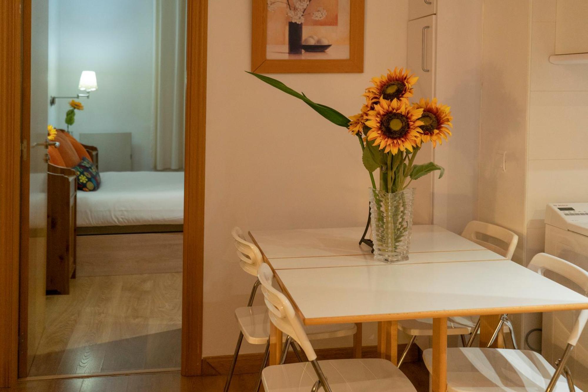 Gran Via Alaia Apartment Madrid Exterior photo